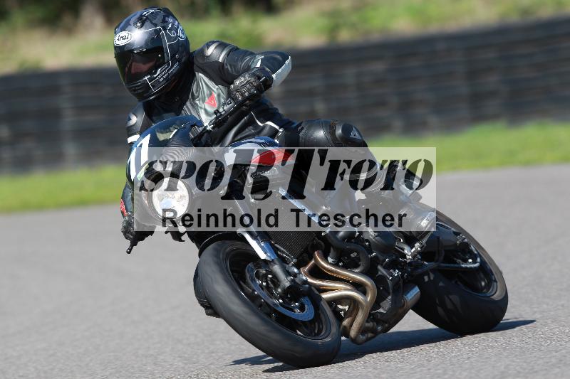 /Archiv-2022/64 19.09.2022.09 Plüss Moto Sport Yamaha Fun Day ADR/Einsteiger/77